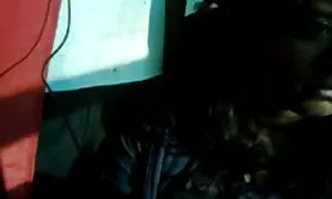Les film français porno gratuit filles lesbiennes étalent leur anal profond et étirent de longs jouets sexuels