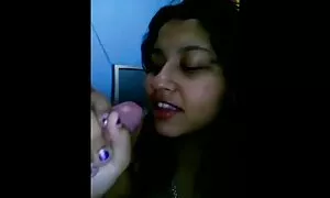 Gros seins flics en patrouille (Charlie Chase film porno hd français St)