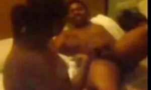 Perverted femme prend sites de vidéos x elle mari sur vidéo comme elle pierres une jeune gars